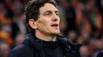 برينتفورد يُعلن عن تعيين مدرب ركلات الثابتة في منصب المدير الفني بدلاً من فرانك