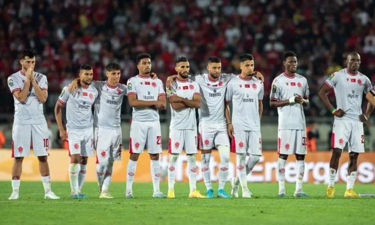 بعثة الوداد المغربي تسافر إلى الولايات المتحدة للمشاركة في بطولة كأس العالم للأندية بعثة الوداد المغربي تسافر إلى الولايات المتحدة للمشاركة في بطولة كأس العالم للأندية