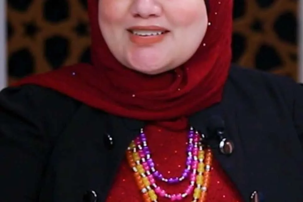 بعد تنظيم الأزهر لمسابقة السنة النبوية.. الإعلامية شيماء عبدالناصر: القيم الأخلاقية لا تتناقض مع الإبداع. بعد تنظيم الأزهر لمسابقة السنة النبوية.. الإعلامية شيماء عبدالناصر: القيم الأخلاقية لا تتناقض مع الإبداع.