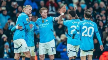 بعد رفض فيرنانديز.. الهلال يوجه أنظاره نحو لاعب من مانشستر سيتي للتفاوض معه.