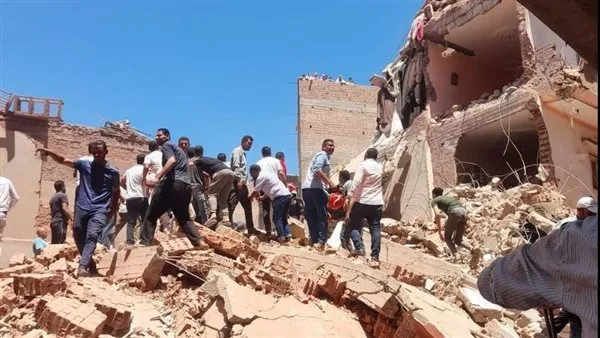 بعد ساعات من إنقاذها.. وفاة الطفلة “حور” من ضحايا انهيار عمارات حدائق القبة. بعد ساعات من إنقاذها.. وفاة الطفلة “حور” من ضحايا انهيار عمارات حدائق القبة.