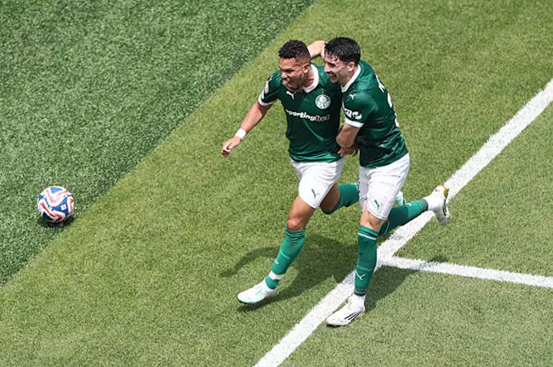 بعد ساعتين من المنافسة مع بوتافوجو.. بالميراس يحقق النصر ويتأهل لربع نهائي كأس العالم.