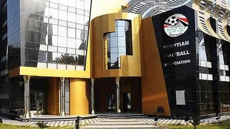 بعد فترة الأهلي المميزة.. الاتحاد المصري يحدد موعد تسجيل اللاعبين الجديد بعد فترة الأهلي المميزة.. الاتحاد المصري يحدد موعد تسجيل اللاعبين الجديد