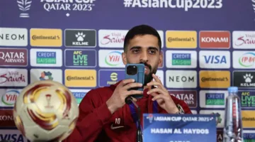 بعد مرور عام وبناءً على طلب لوبيتيجي.. الهيدوس يتراجع عن اعتزاله ويعود للمنتخب القطري