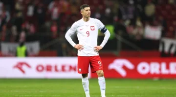 بعد مشكلته مع ليفاندوفسكي – مدرب منتخب بولندا يتقدم باستقالته