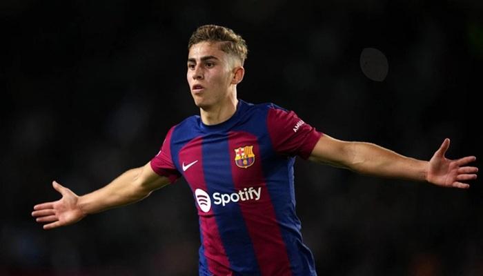 بعرض جذاب، هل يتعاقد الأهلي السعودي مع نجم برشلونة؟ بعرض جذاب، هل يتعاقد الأهلي السعودي مع نجم برشلونة؟