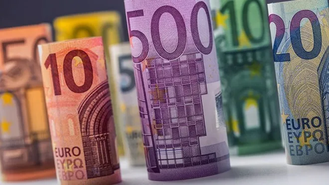 بلغاريا تتلقى الموافقة لاستخدام اليورو في عام 2026 بلغاريا تتلقى الموافقة لاستخدام اليورو في عام 2026