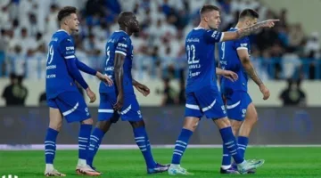 بمناسبة مواجهة ريال مدريد، جماهير الهلال تتجمع في شوارع ميامي.