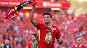 بموجب اتفاق سري.. سعر غير متوقع لانتقال لويس دياز إلى برشلونة.