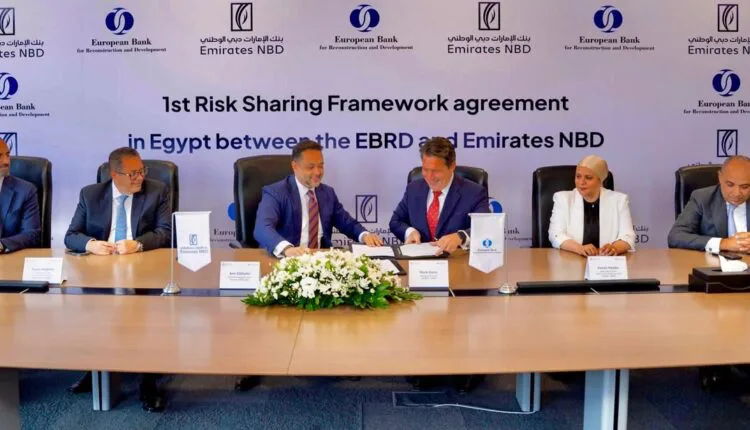 بنك الإمارات دبي الوطني في مصر يبرم اتفاقية مع البنك الأوروبي لإعادة الإعمار لتعزيز المشروعات الصغيرة والمتوسطة.