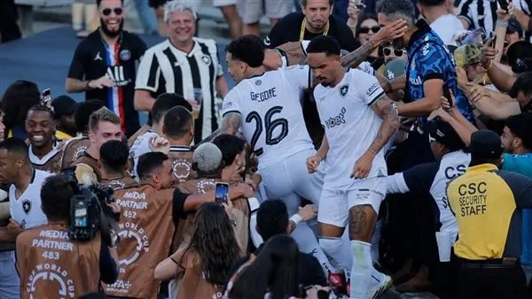 بوتافوجو البرازيلي يتفوق على باريس سان جيرمان بهدف دون مقابل في كأس العالم للأندية