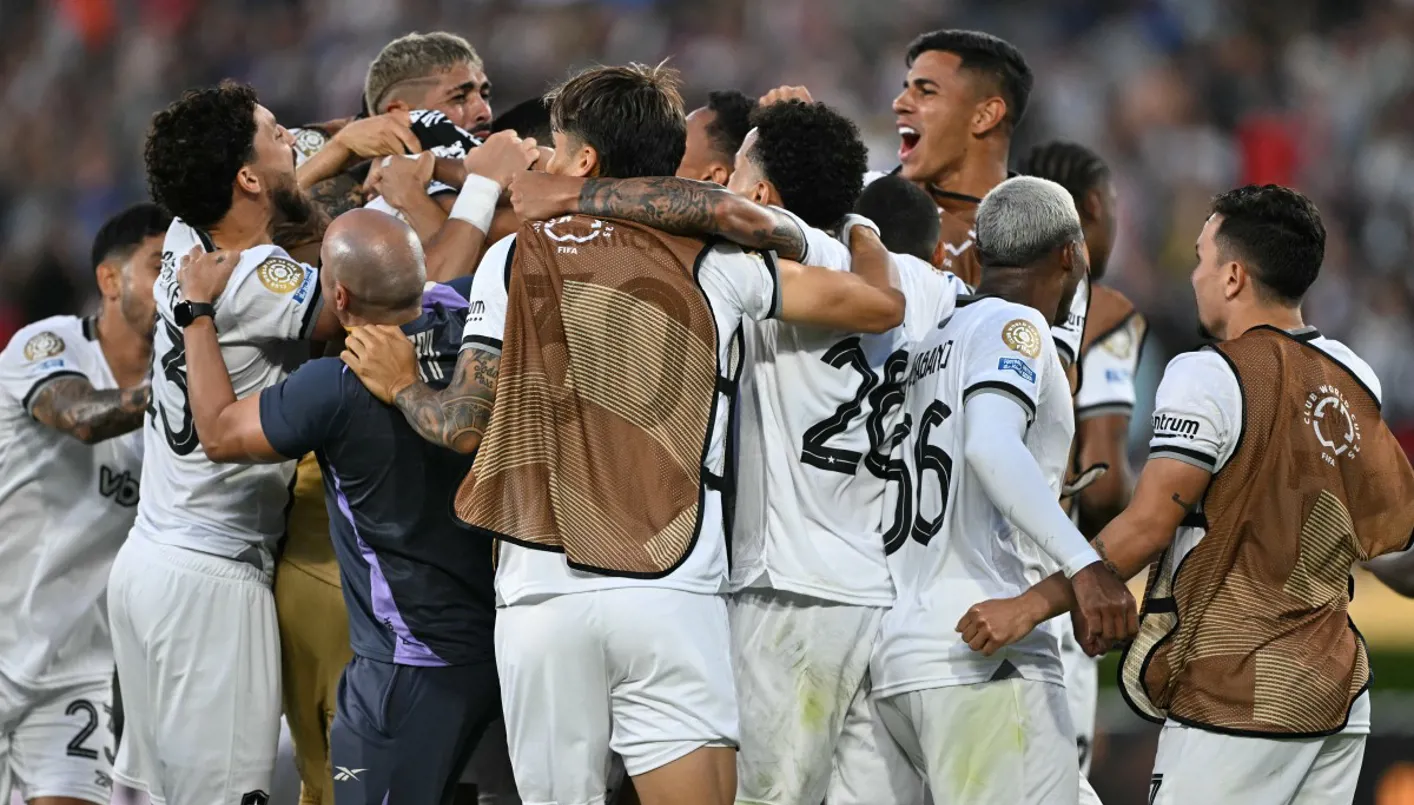 بوتافوغو: من أحزان المعاناة إلى ذروة النجاح بوتافوغو: من أحزان المعاناة إلى ذروة النجاح