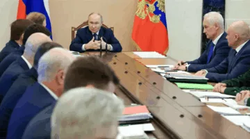 بوتين: أهمية التركيز على الثلاثي النووي في برنامج التسليح الجديد