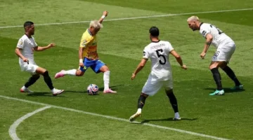 بوروسيا دورتموند يحقق فوزاً رائعاً على صن داونز بأربعة أهداف في كأس العالم للأندية