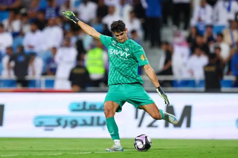 بونو: لقد لعبت ضد ريال مدريد عدة مرات، ونسعى لتحقيق أبعد نقطة في كأس العالم للأندية. بونو: لقد لعبت ضد ريال مدريد عدة مرات، ونسعى لتحقيق أبعد نقطة في كأس العالم للأندية.