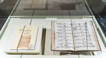 «بيت الحكمة» يسلط الضوء على إسهامات ابن ماجد في فنون الملاحة العالمية