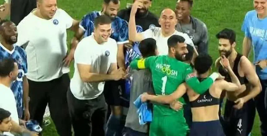 بيراميدز يجني 4 ملايين دولار عقب فوزه بدوري أبطال أفريقيا بيراميدز يجني 4 ملايين دولار عقب فوزه بدوري أبطال أفريقيا