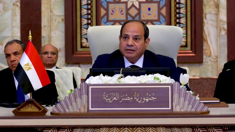 بيراميدز يرسل تحية للرئيس السيسي بعد الفوز التاريخي بدوري الأبطال بيراميدز يرسل تحية للرئيس السيسي بعد الفوز التاريخي بدوري الأبطال