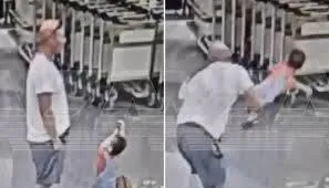 بيلاروسي يتعرض لرضيع بشكل وحشي في مطار موسكو بعدما دفعه أرضاً.