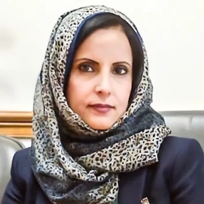 بيوت ورقية: عندما تختبئ الحقيقة خلف جدار ضعيف. بيوت ورقية: عندما تختبئ الحقيقة خلف جدار ضعيف.