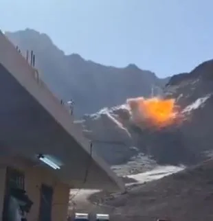فيديو.. القوات المسلحة الأردنية تُسقط طائرة مسيرة اخترقت الأجواء فوق العقبة