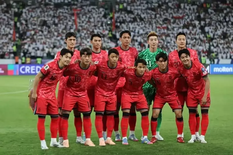 تأهل كأس العالم 2026: كوريا الجنوبية تختتم رحلتها بفوز كبير على الكويت برباعية. تأهل كأس العالم 2026: كوريا الجنوبية تختتم رحلتها بفوز كبير على الكويت برباعية.
