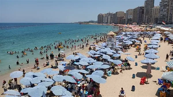 تحذير عاجل من هيئة الأرصاد للمصطافين في 3 شواطئ ودرجات الحرارة تسجل 37 في الظل بالقاهرة تحذير عاجل من هيئة الأرصاد للمصطافين في 3 شواطئ ودرجات الحرارة تسجل 37 في الظل بالقاهرة