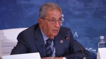 تحذير من “تدخل الدول الكبرى مباشرة” .. عمرو موسى يطالب بعقد اجتماع طارئ لمجلس الأمن القومي