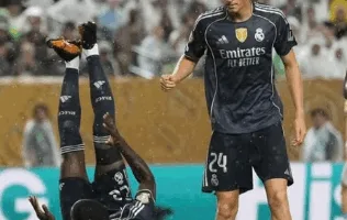 تحذير مهم من روديجر إلى هويسن بعد مباراة سالزبورج في كأس العالم للأندية
