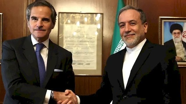 تحليل مفاوضات النووي: كيف تمكنت واشنطن من توريط إيران قبل الهجوم الإسرائيلي تحليل مفاوضات النووي: كيف تمكنت واشنطن من توريط إيران قبل الهجوم الإسرائيلي