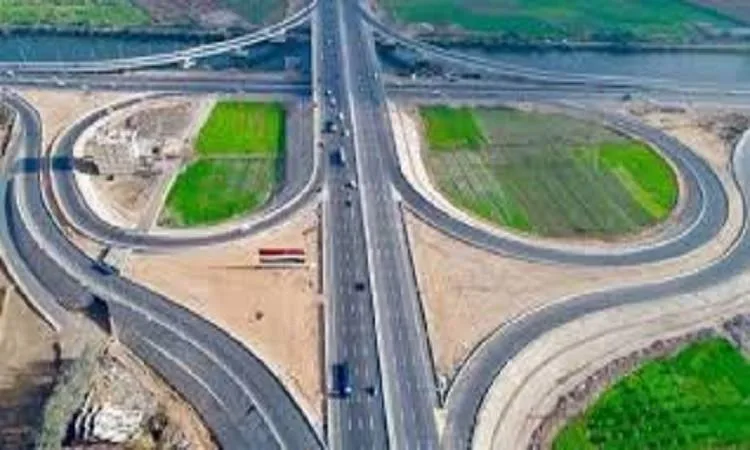 “تحيا مصر” يسلط الضوء على جهود الحكومة في تطوير الصعيد “تحيا مصر” يسلط الضوء على جهود الحكومة في تطوير الصعيد