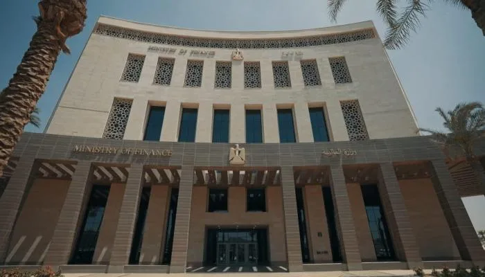 تخصيص أراضٍ في مصر كوسيلة لتقليص الديون.. إنجاز تمويلي جديد