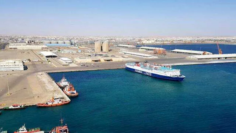 تداول 9 آلاف طن من البضائع في موانئ البحر الأحمر تداول 9 آلاف طن من البضائع في موانئ البحر الأحمر