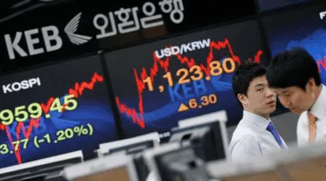 تراجع بورصة اليابان وسط قلق متزايد من المخاطر الجيوسياسية بعد الهجوم الإسرائيلي على مواقع نووية إيرانية