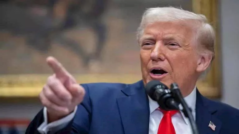 ترامب: ستستورد أمريكا المعادن من الصين والرسوم الجمركية ستزداد إلى 5٪ ترامب: ستستورد أمريكا المعادن من الصين والرسوم الجمركية ستزداد إلى 5٪
