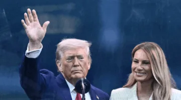 ترامب يثير ردود فعل خلال العرض العسكري في عيد ميلاده.. واحتجاجات ضد الملك المزيف