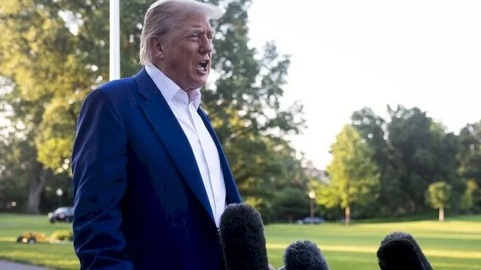 ترامب يطالب بإبعاد مراسلة “CNN” بسبب استفساراتها حول فاعلية الضربات على إيران