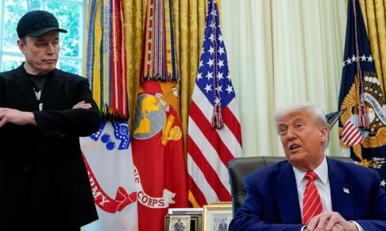 ترامب يعلن عدم اهتمامه بتحسين علاقته مع إيلون ماسك ترامب يعلن عدم اهتمامه بتحسين علاقته مع إيلون ماسك
