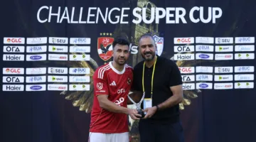 ترزيجيه يُنَتَج بجائزة أفضل لاعب في مباراة باتشوكا.