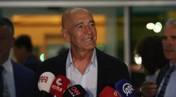 ترقب الزيارة المرتقبة لمبعوث الولايات المتحدة إلى بيروت والقلق من رسالة صارمة.