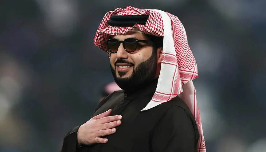 تركي آل الشيخ يوضح حقيقة الإساءة إلى زيزو تركي آل الشيخ يوضح حقيقة الإساءة إلى زيزو