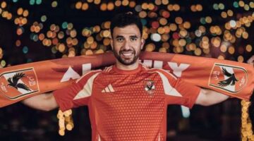 تريزيجيه يثير دهشة جمهور الأهلي قبل مغادرته إلى أمريكا