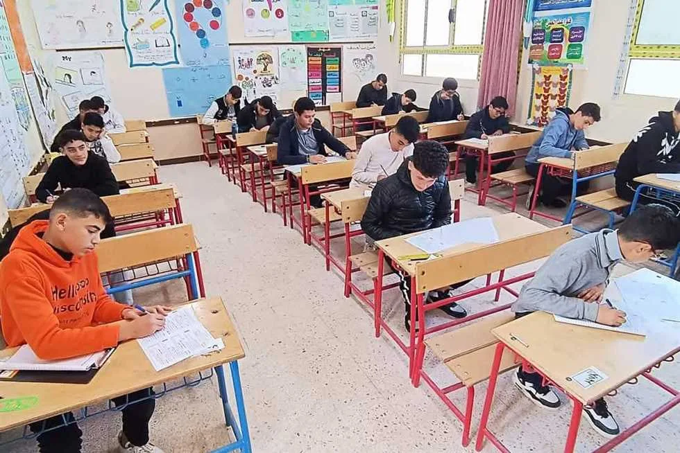 تستعد مدارس شمال سيناء لبدء امتحانات الثانوية العامة الأحد المقبل تستعد مدارس شمال سيناء لبدء امتحانات الثانوية العامة الأحد المقبل
