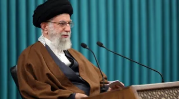 تسخين غير عادي.. إسرائيل تستهدف محيط منزل خامنئي ومكاتب رئاسية