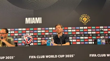 تشابي: لم astonish بأداء الهلال.. وكنت على دراية بخطة إنزاجي‬