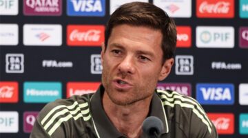 تشابي يشرح حالة مبابي واثنين من لاعبي ريال مدريد المصابين قبل مواجهة الهلال