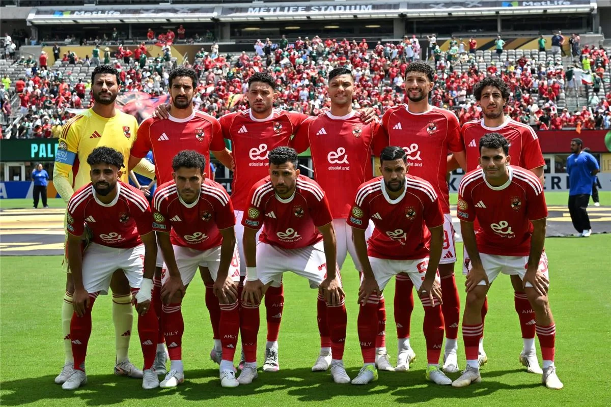 تشكيلة الأهلي ضد بورتو في كأس العالم للأندية.. زيزو والشحات في التشكيل الأساسي