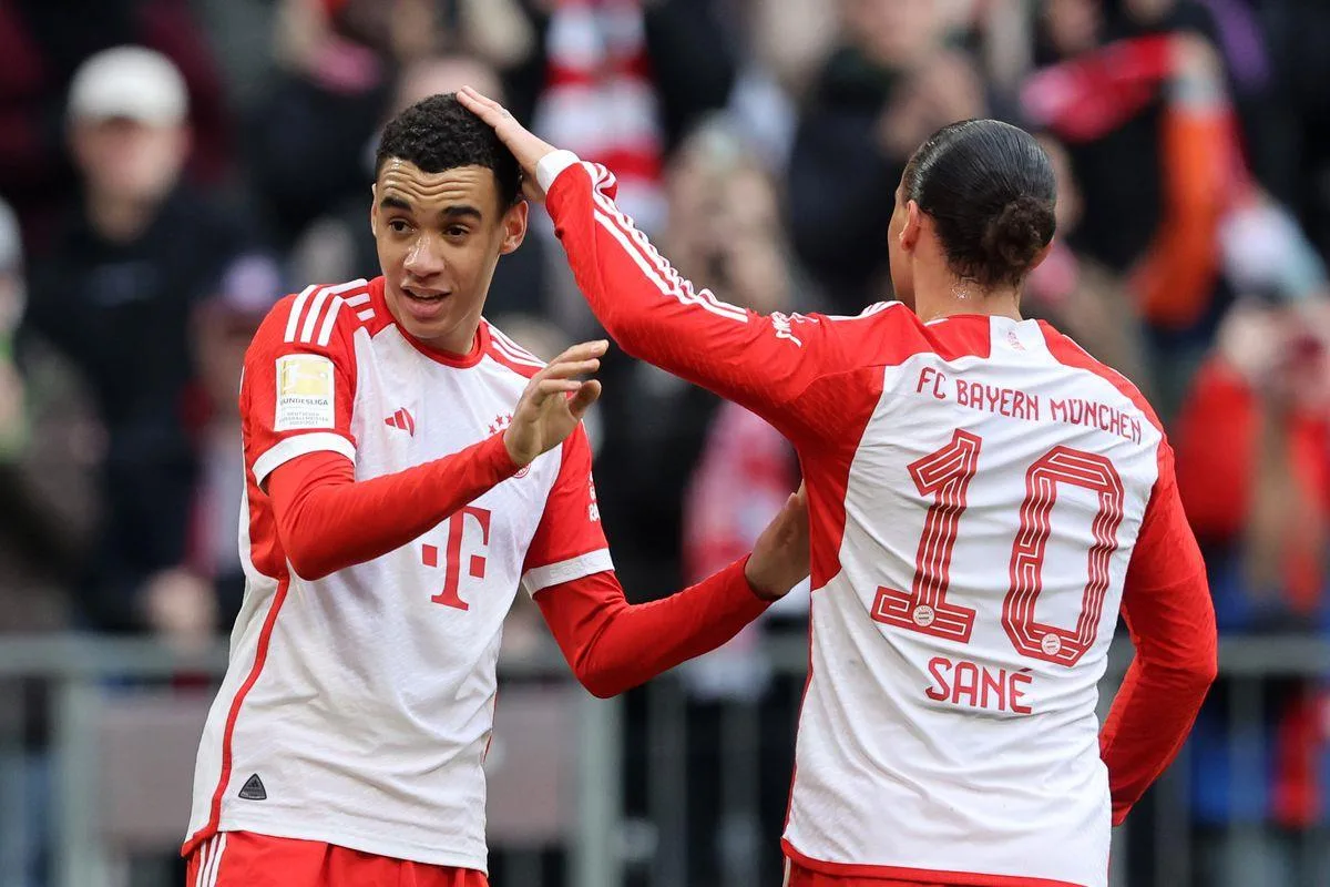 تشكيلة بايرن ميونيخ في كأس العالم للأندية 2025.. موقف موسيالا وليروي ساني تشكيلة بايرن ميونيخ في كأس العالم للأندية 2025.. موقف موسيالا وليروي ساني
