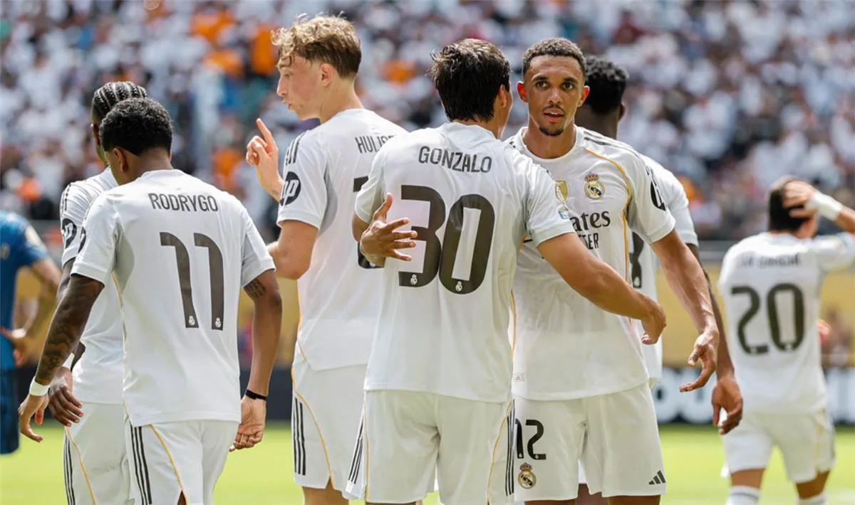 تشكيلة ريال مدريد لمباراة باتشوكا في كأس العالم للأندية.. رودريجو على دكة البدلاء تشكيلة ريال مدريد لمباراة باتشوكا في كأس العالم للأندية.. رودريجو على دكة البدلاء