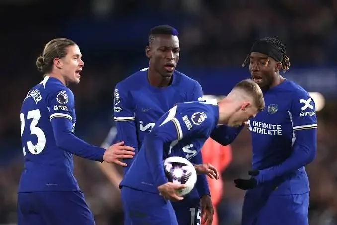 تشيلسي يتفوق على فلامنجو بهدف واحد في نهاية الشوط الأول من كأس العالم للأندية. تشيلسي يتفوق على فلامنجو بهدف واحد في نهاية الشوط الأول من كأس العالم للأندية.